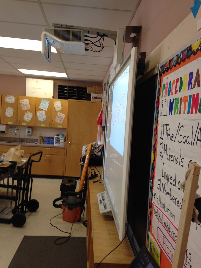 Image 2 of 2 (side view) SMART Board and projector instal… Flickr