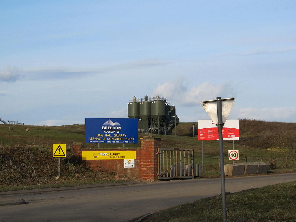 Lawford HeathLing Hall Quarry Entrance. Saxon Sky Flickr