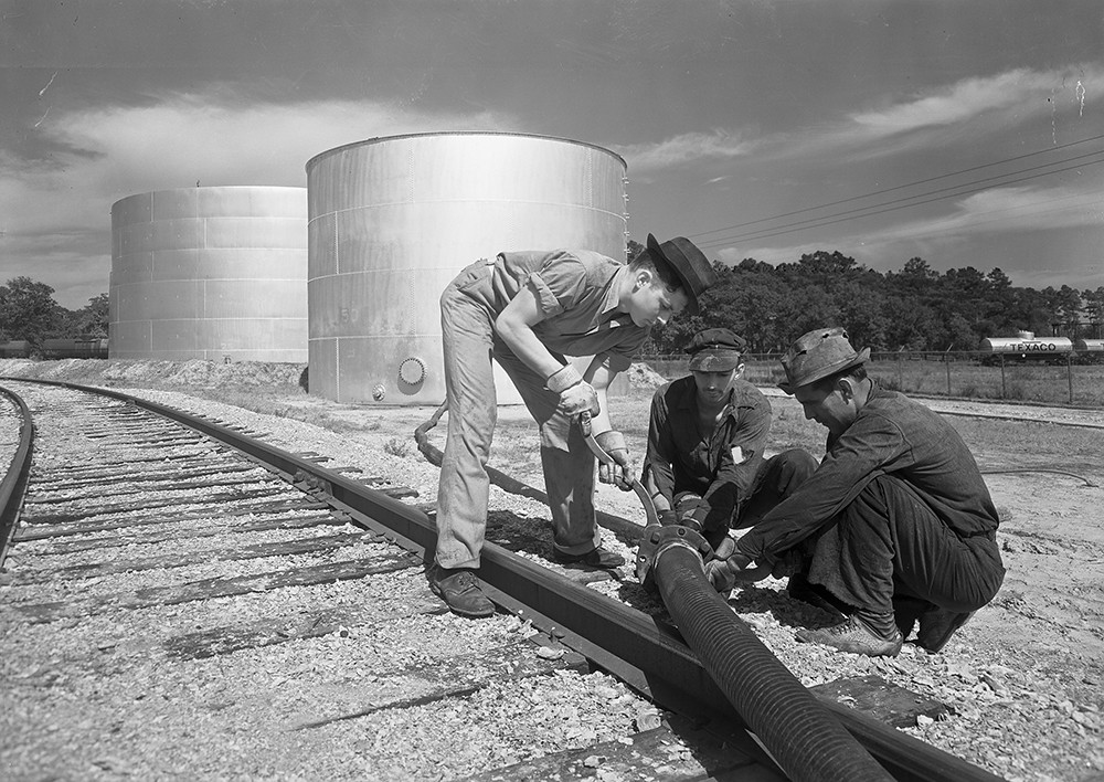 Gen'. Amer. Tank Storage, Houston Title Gen'. Amer