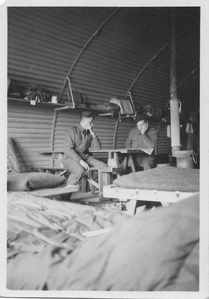 Angleterre Old dean Camp Dans la hut 84 avril 41 Fond… Flickr