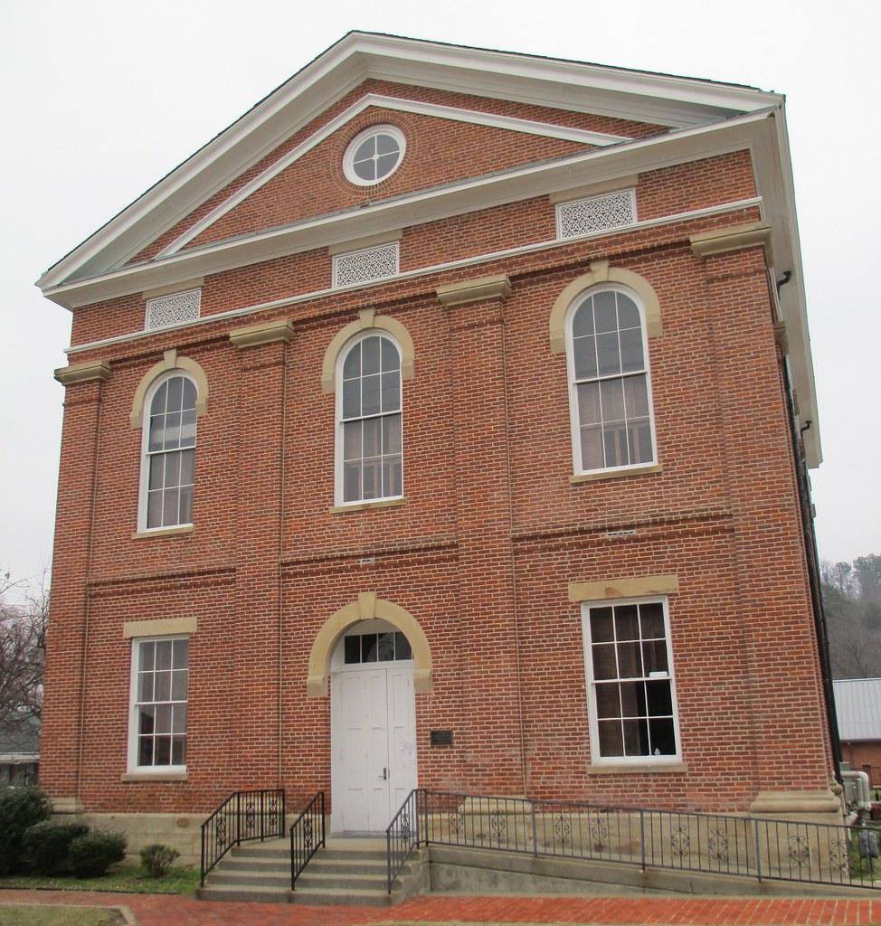 Old Hancock County Courthouse Detail (Hawesville, Kentucky… Flickr