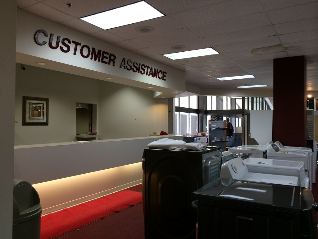 American TV & Appliance Johnston (Des Moines), Iowa Cu… Flickr