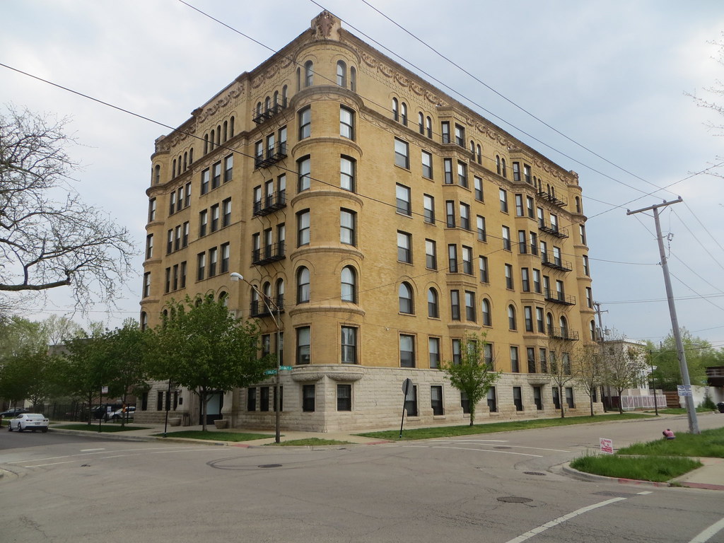 20130511 01 Yale Apartments David Wilson Flickr