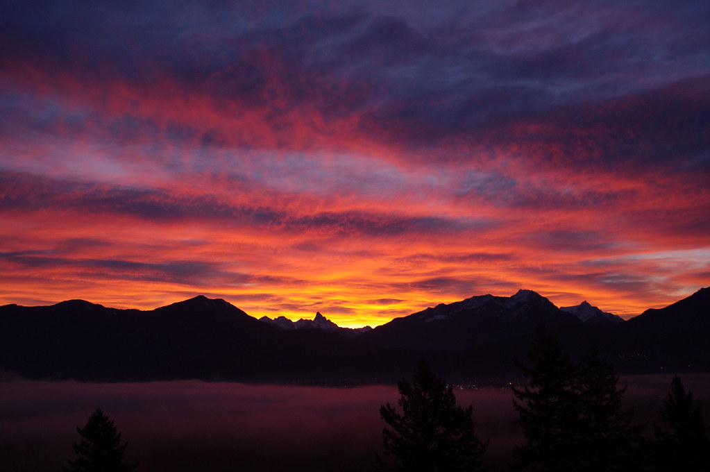 Sunrise over Chilliwack Dave Flickr