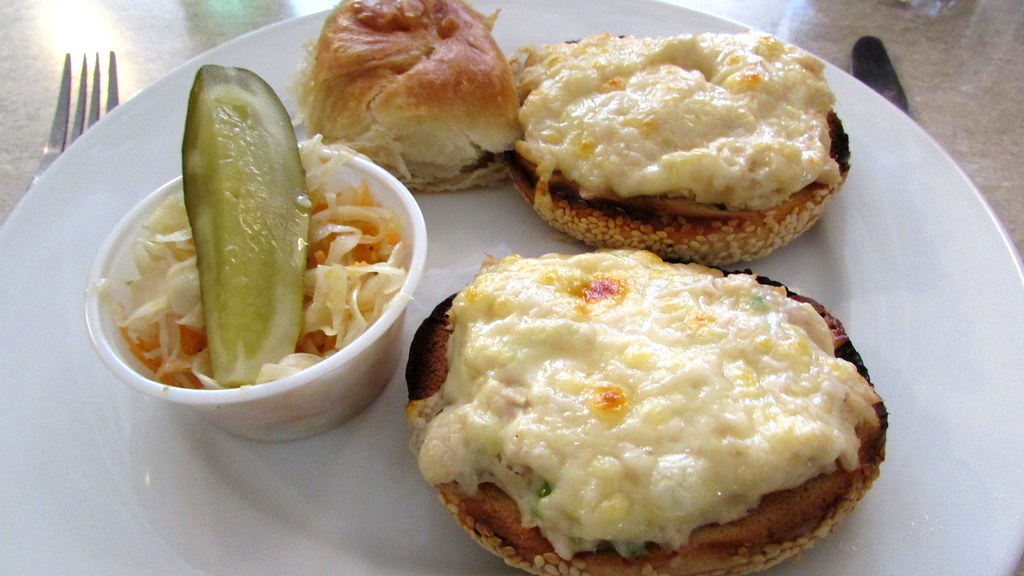 Hali Deli, Halifax, Nova Scotia I ordered the tuna melt wh… Flickr