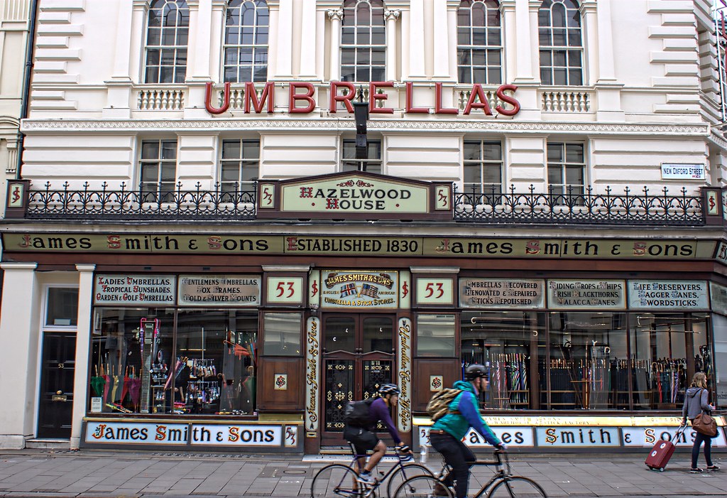 Umbrella Shop. New Oxford St, London. Looking for somewher… Flickr