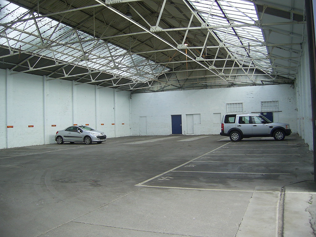 Western Welsh, St Davids Street, Carmarthen Interior of th… Flickr