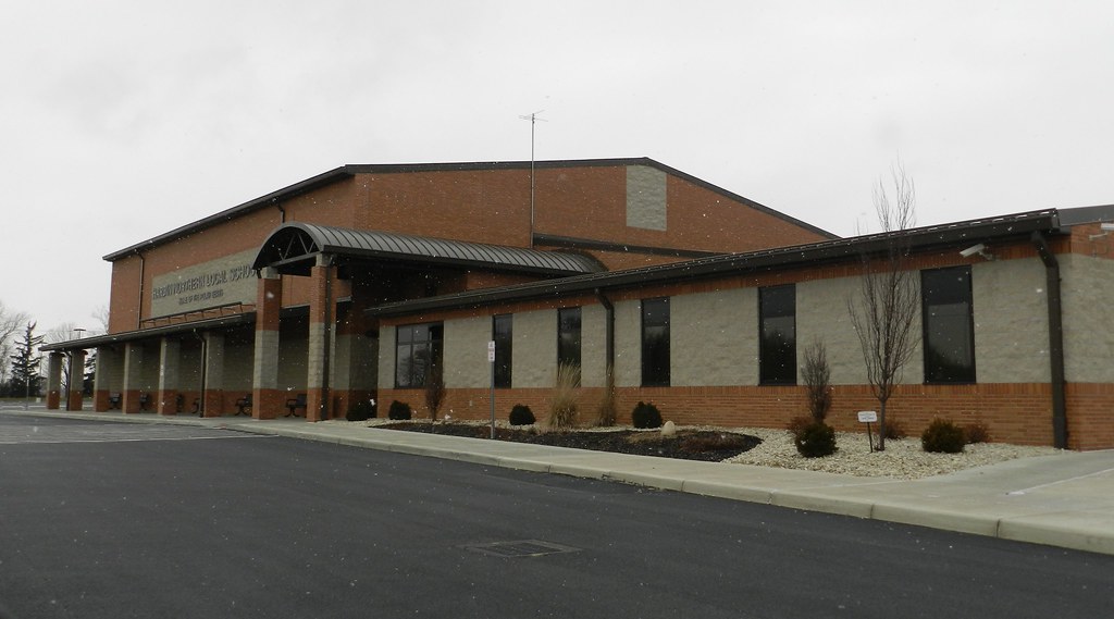 DSCN1720 Hardin Northern Local Schools K12 Campus Dola,… Flickr