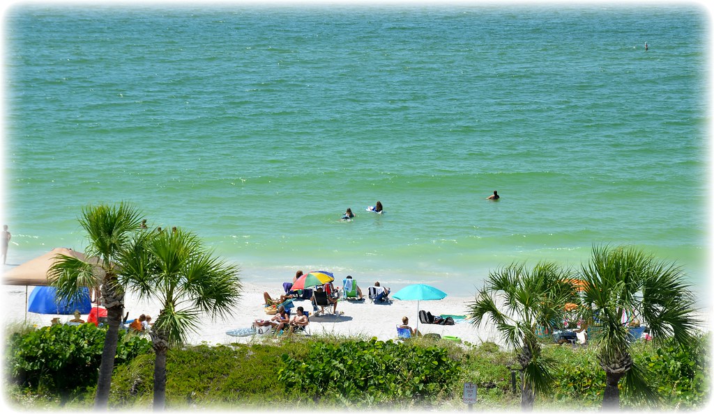 PassaGrille Beach, Florida For more area photos www.ISe… Flickr