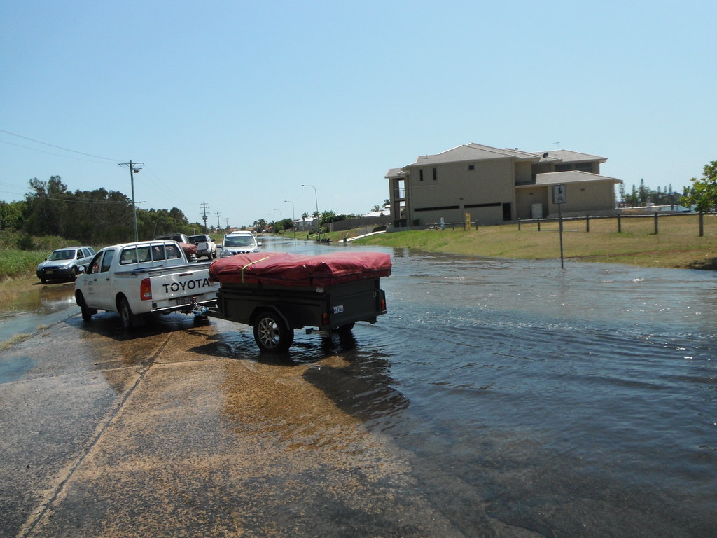 Burns Point Ferry Road Ballina Garry Owers photo 2, 03/01/… Flickr