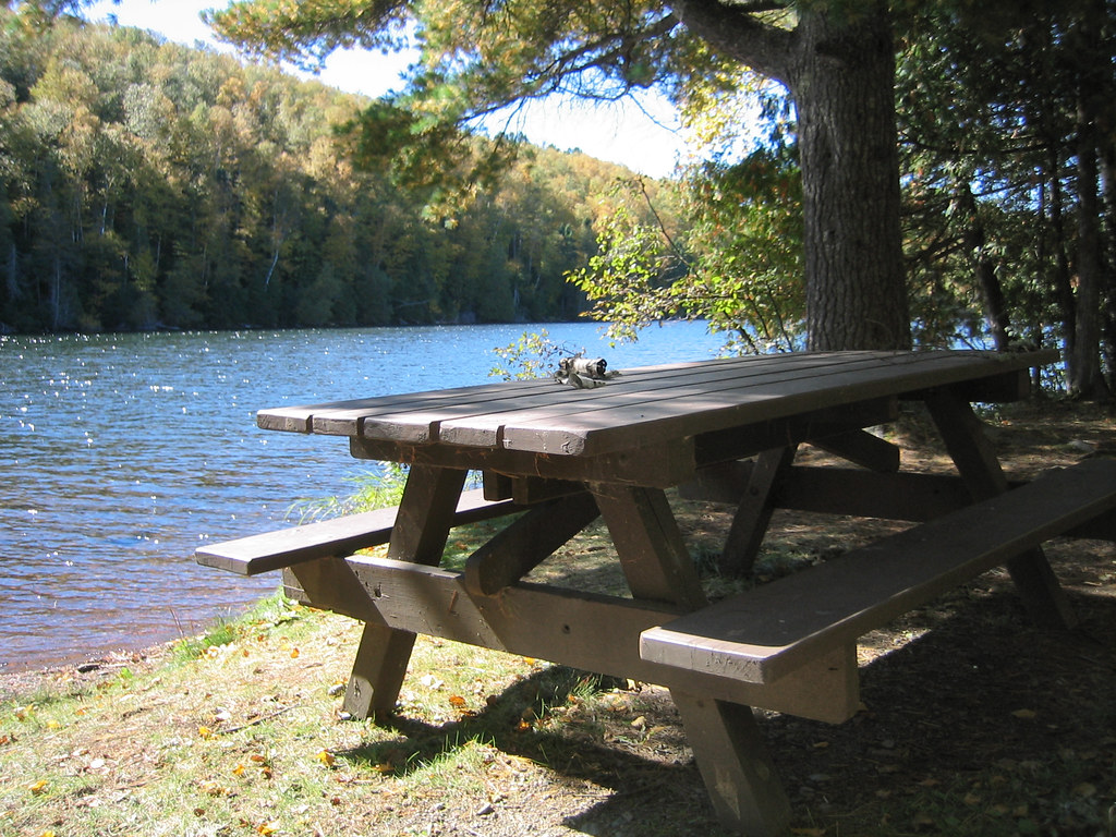 Hogback Lake campground Andrew Slade Flickr