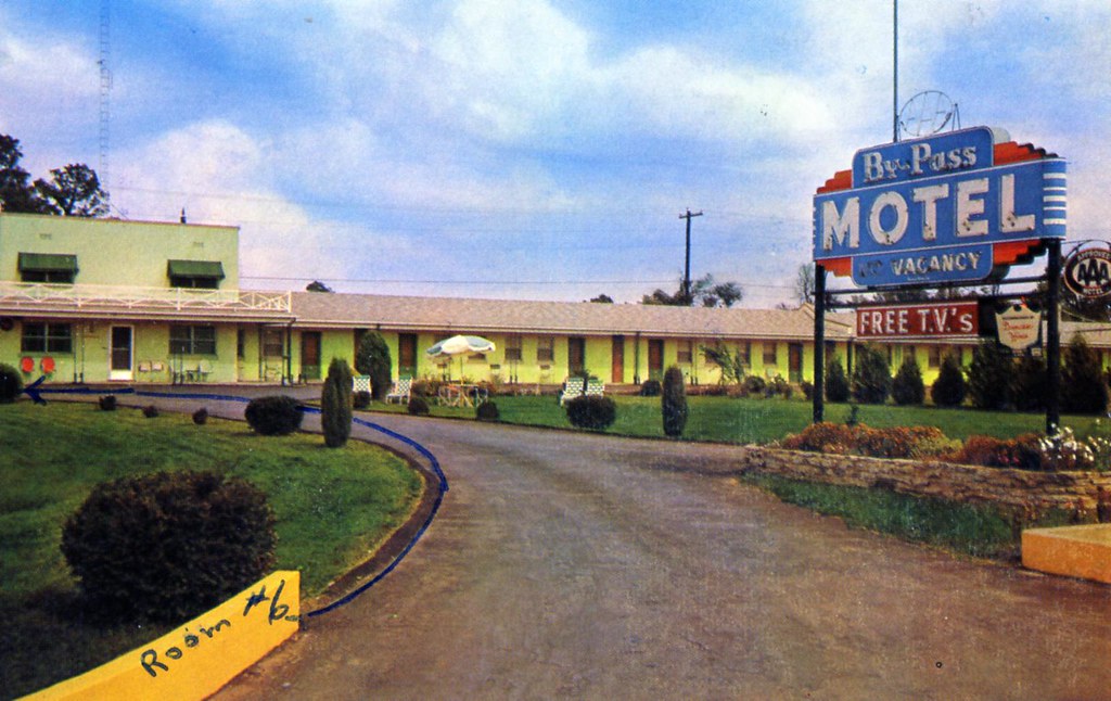 ByPass Motel Lexington KY 273 New Circle Road, N.E. 1 1/2… Flickr
