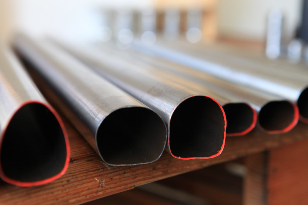 Columbus Life HSS tubing This picture shows on the center … Flickr