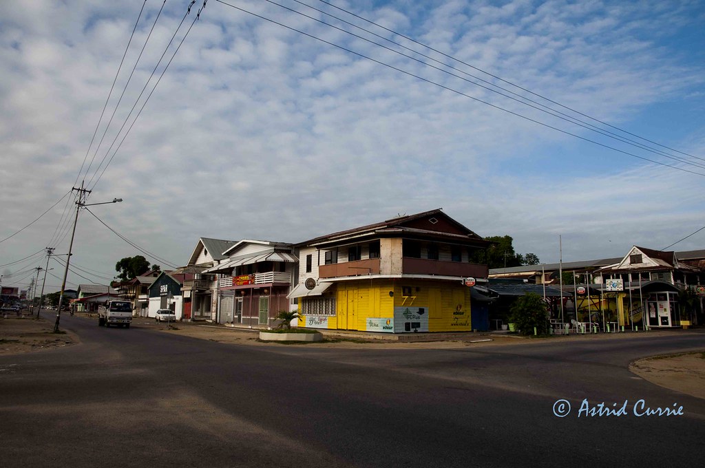 Photowalk jan2013163 Old houses in Suriname Flickr