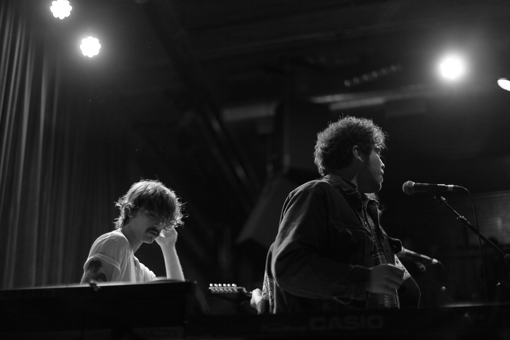 Wangs, a Wings cover band sharyn morrow Flickr