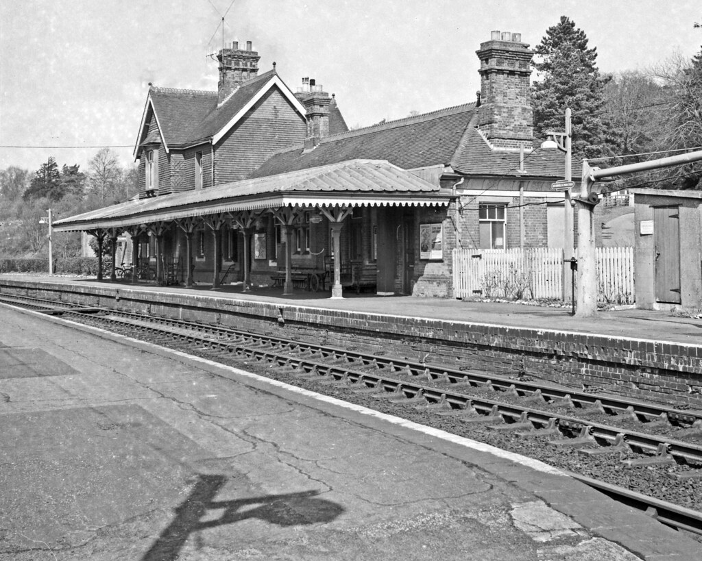 Rotherfield & Mark Cross Stn, 9 Apr 1964 Sussex, England. … Flickr
