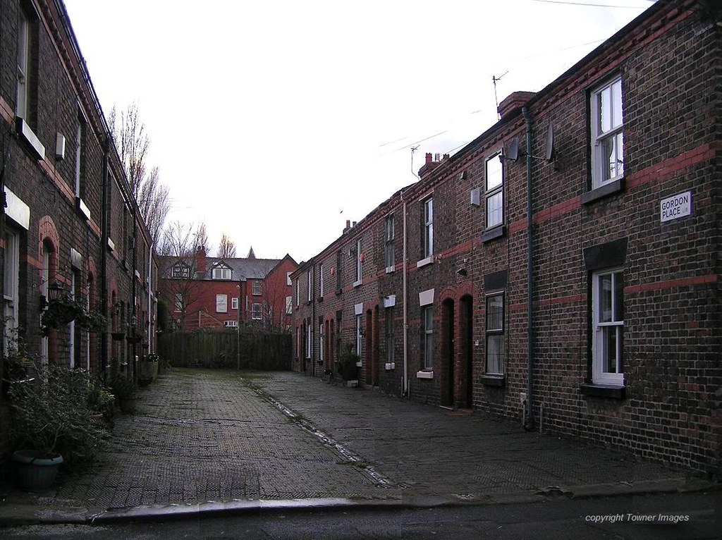 Gordon Place Mossley Hill, Liverpool, England Look no ca… Flickr
