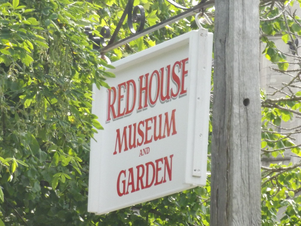 Red House Museum & Gardens Quay Road, Christchurch sig… Flickr