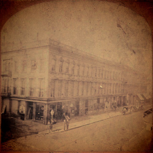 The Russ House The Russ House, San Francisco's first grand… Flickr