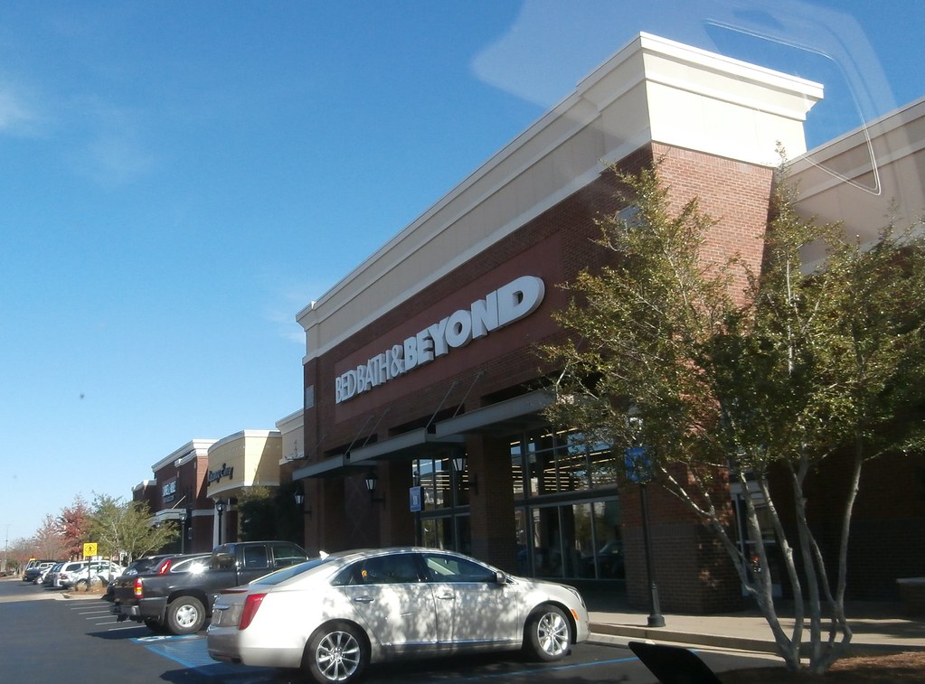 Bed Bath & stores Beyond This view shows Bed Bath & Beyond… Flickr