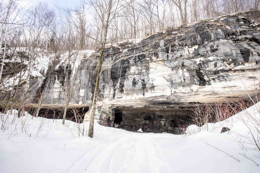 Freedlyville Ice Quarry Dorset, VT 2014, Mar 10.jpg Flickr