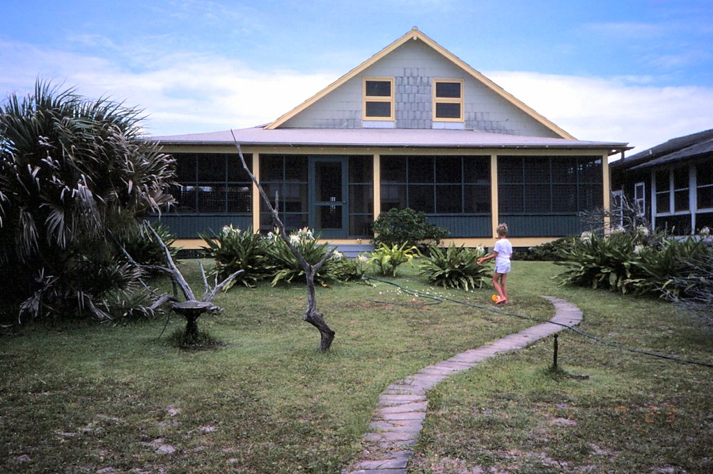 Florida St. Augustine Beach Beach House Jeb Feeding … Flickr