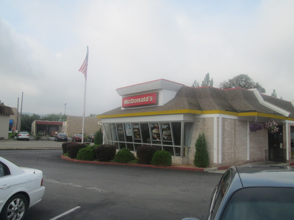McDonald's Warren, PA Random Retail Flickr