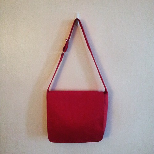 Red denim messenger bag with adjustable strap and velcro c… Flickr