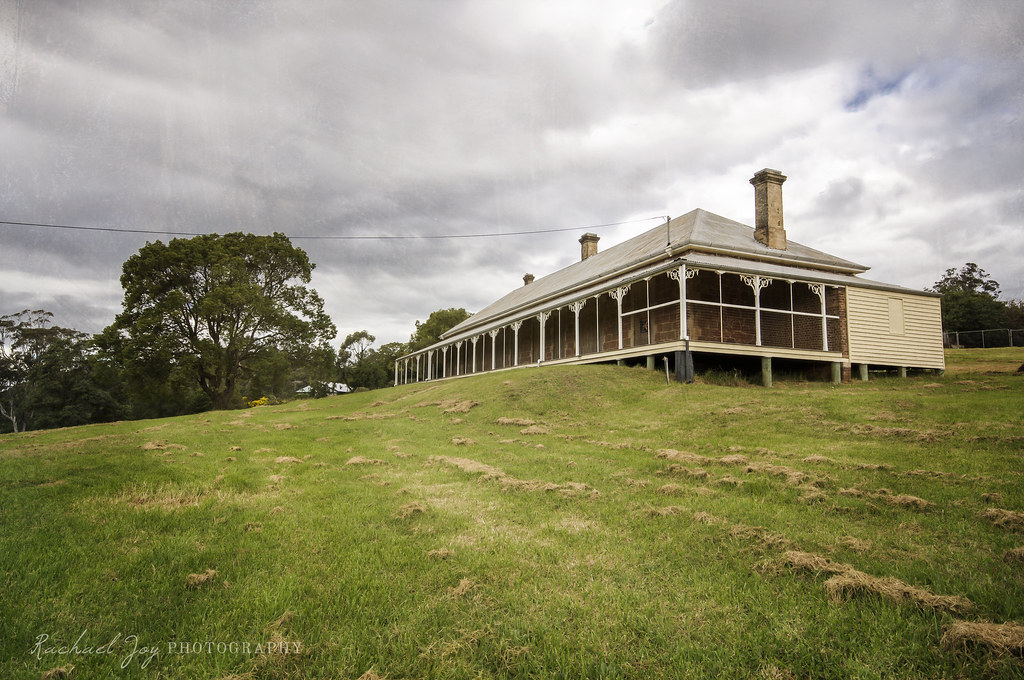 Harlaxton House It was a dark and moody day, with rain thr… Flickr