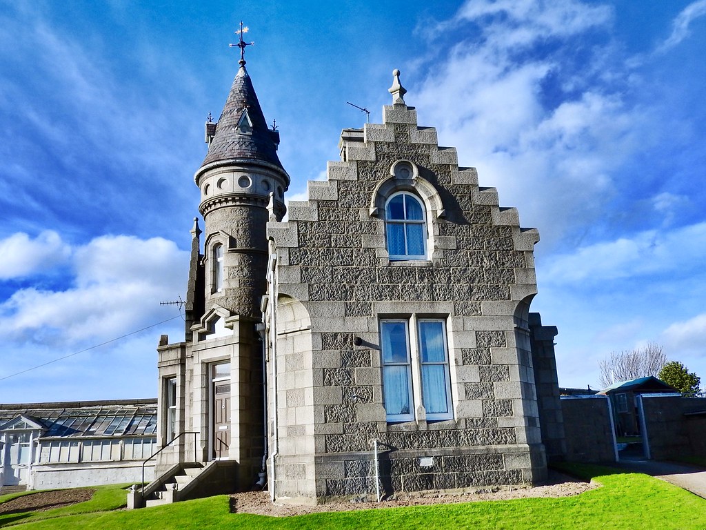 Trinity Cemetery Lodge 1887 Aberdeen Scotland I've visited… Flickr