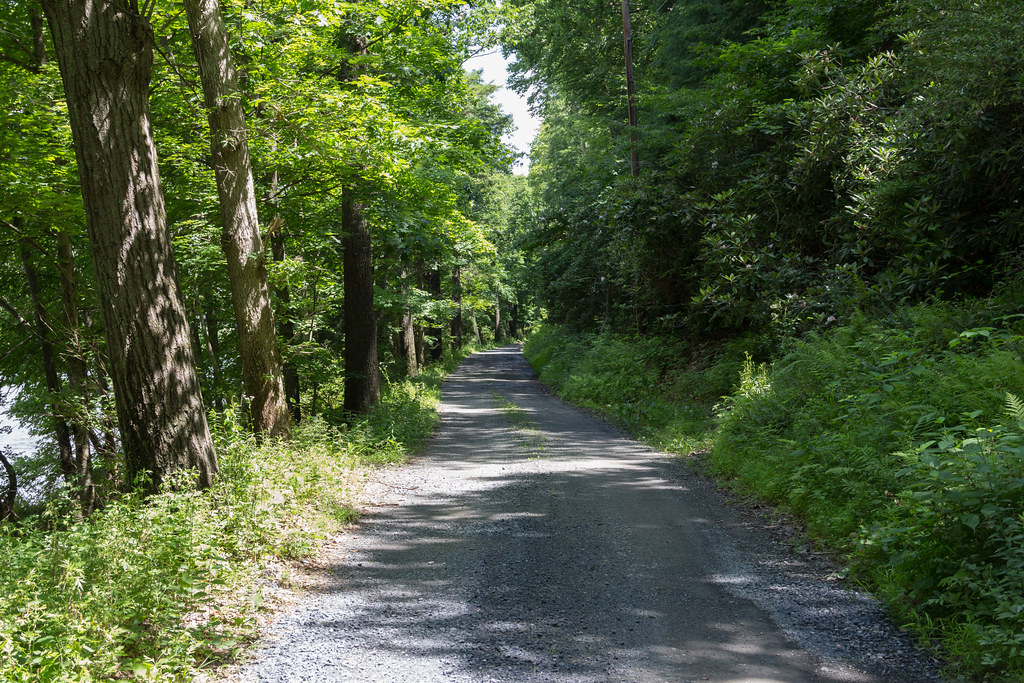 The Old Mine Road This is the Old Mine Road in the section… Flickr