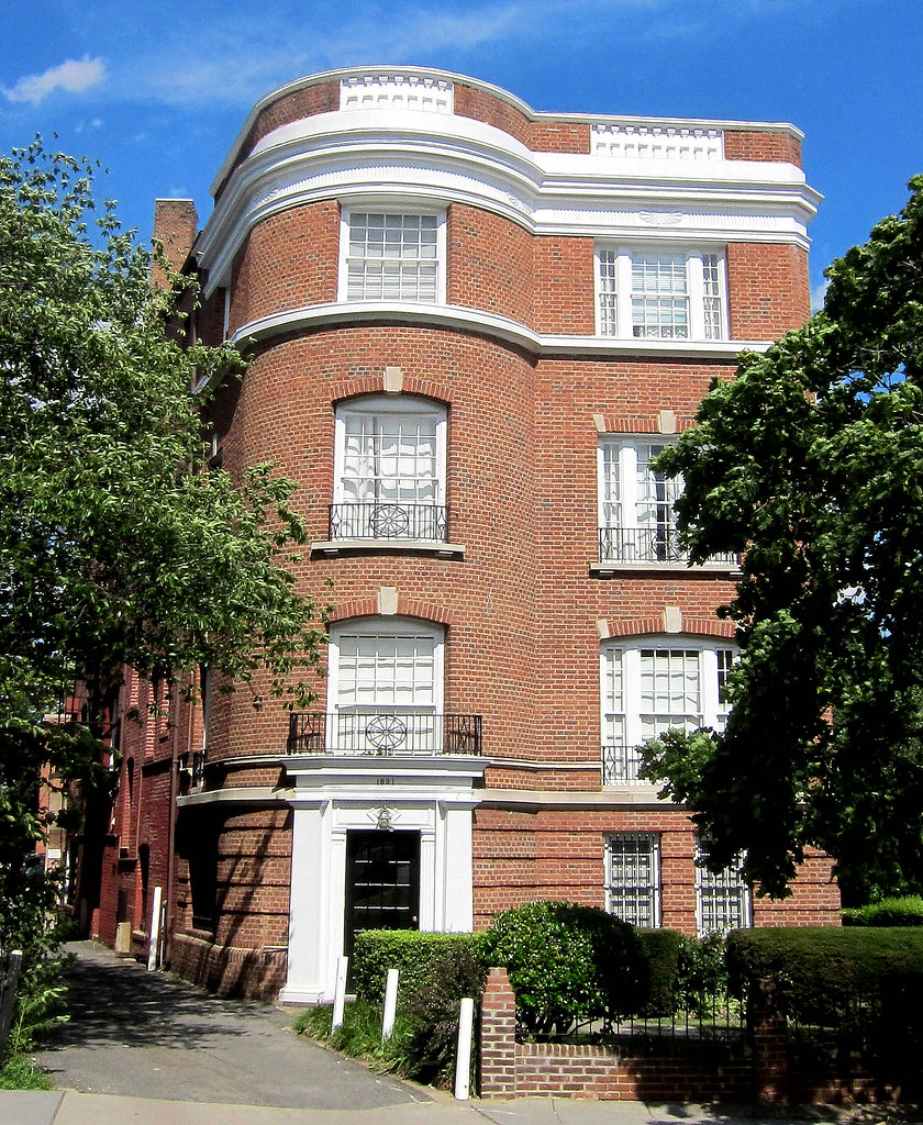 The Cassandra The Cassandra condominium, formerly an apart… Flickr