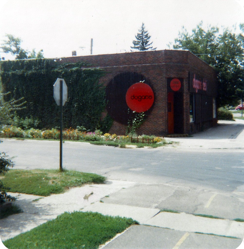 198007 Trip to Iowa (48) Ames (16) Dugan's Deli on West S… Flickr
