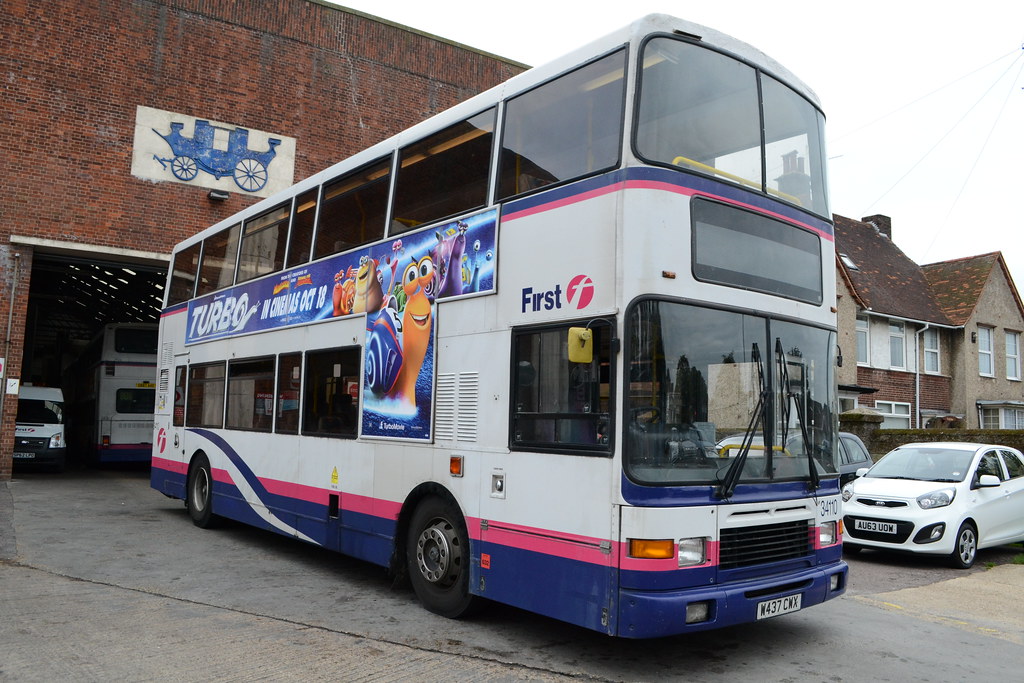 First Great Yarmouth W437CWX Linerz 2011 Flickr
