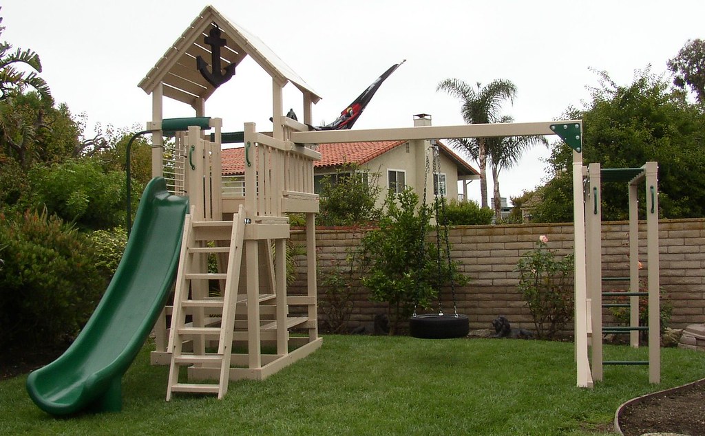 P1010012 Poly Vinyl Swing Sets Swing Set Solutions Flickr