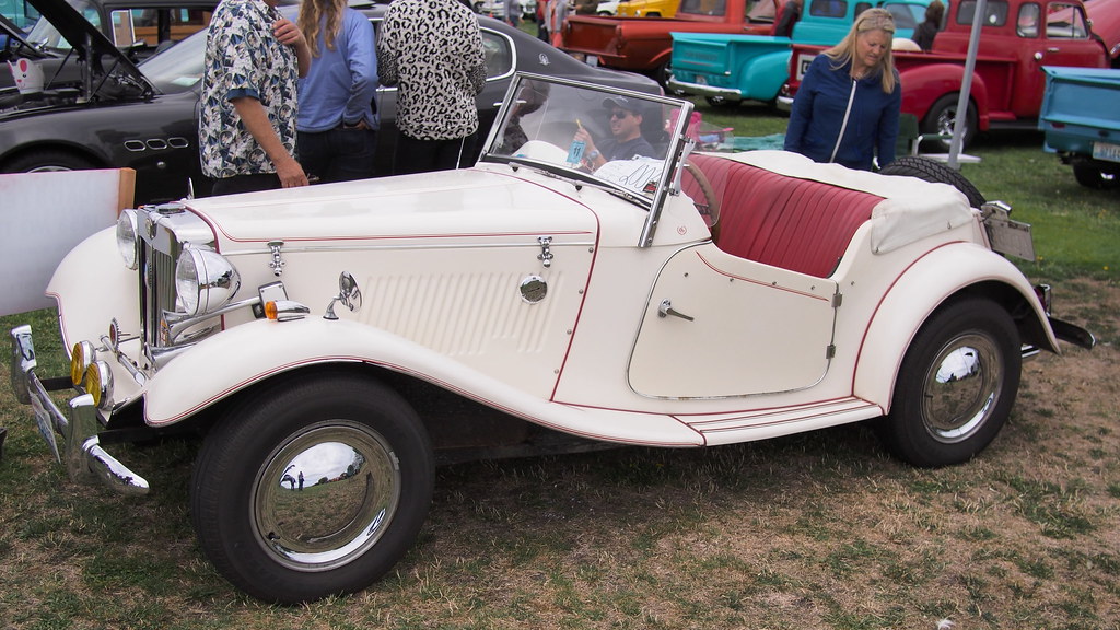 P8083259_01 Lions 2015 North Whidbey Car Show Oak Harbor, … Lyle Rains Flickr