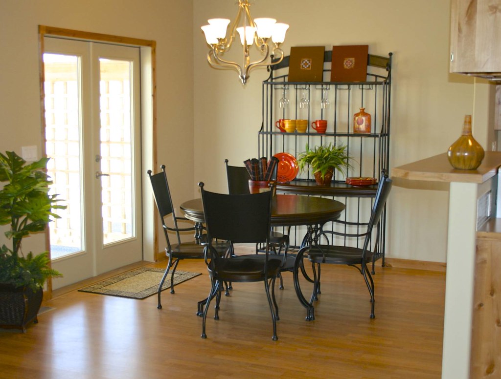 Home Interiors 26 Pat Strosahl Flickr