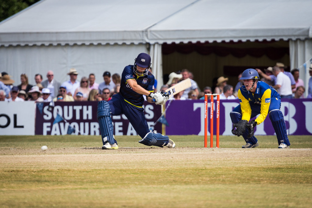 Cheltenham Cricket Festival Gloucester and Warwickshire … Flickr