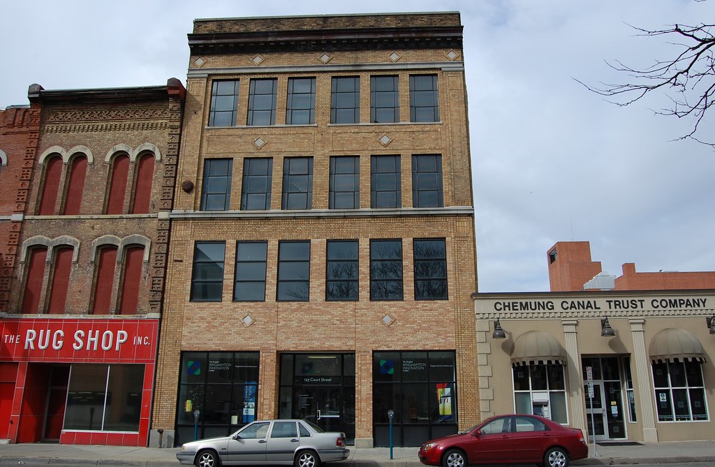 Court Street Binghamton, NY Renovated building at 123 Co… Flickr