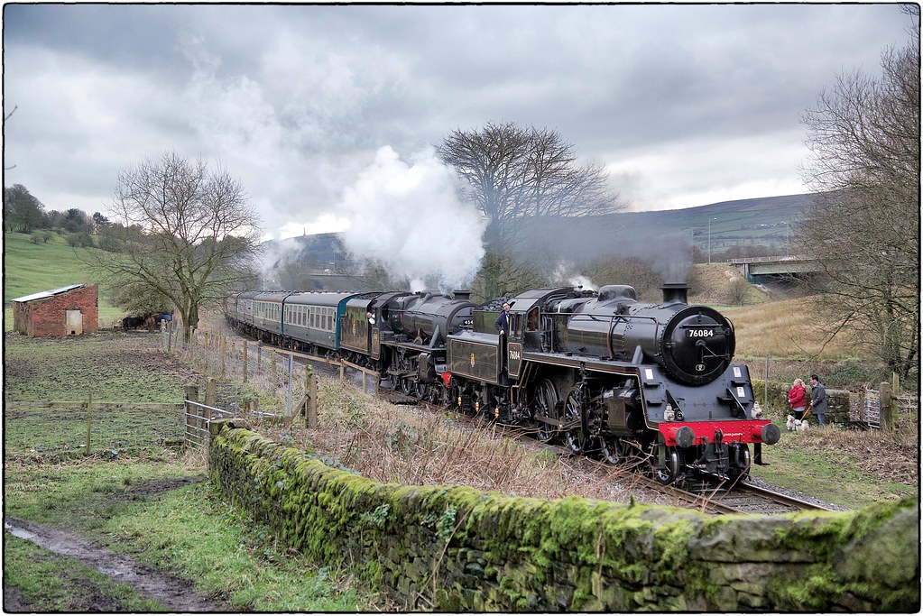 76084 & 45407. Townsend Fold. 18.1.2014. BR Standard Class… Flickr