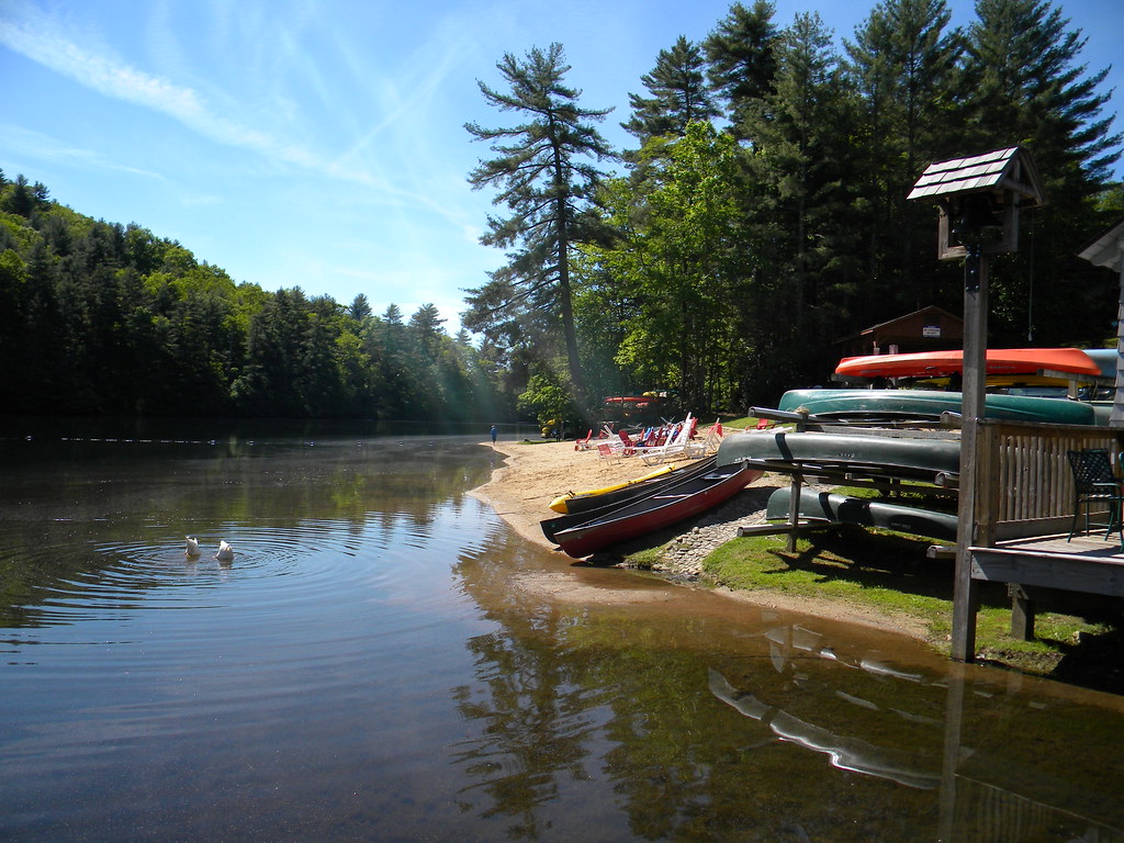Fairfield Lake, Sapphire, NC a photo on Flickriver