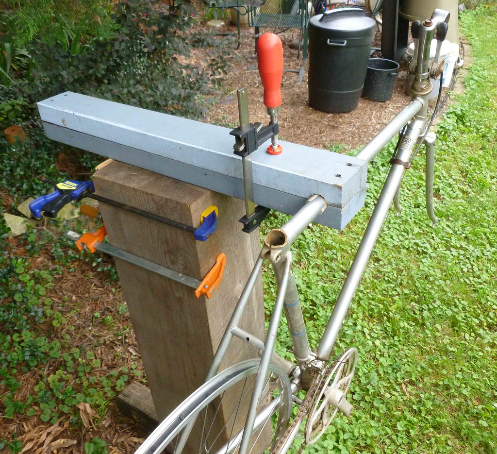 Simple bike workstand Finally! Something I should’ve made … Flickr
