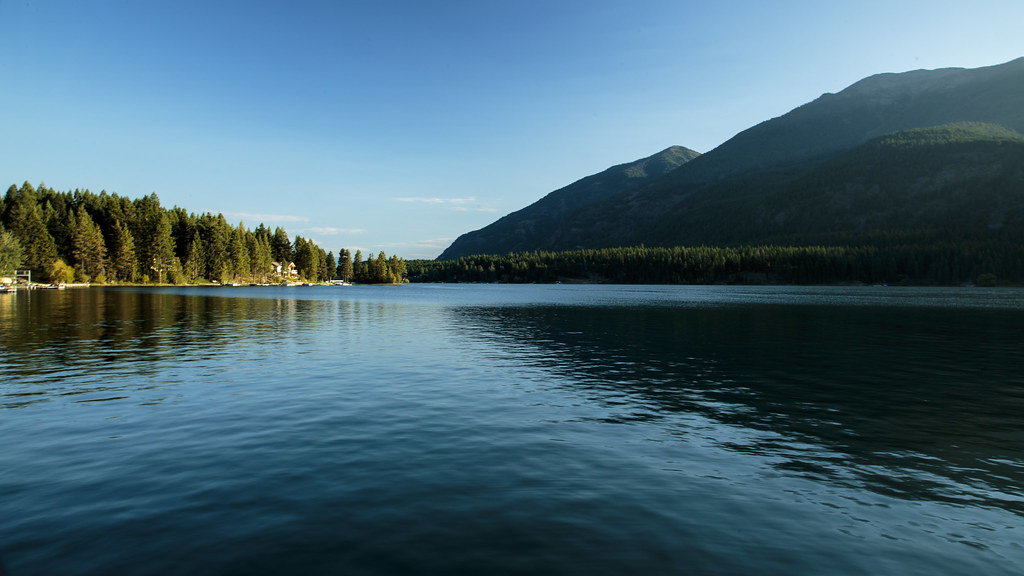 lake_blaine_morning EarlyFall morning at Lake Blaine, Mon