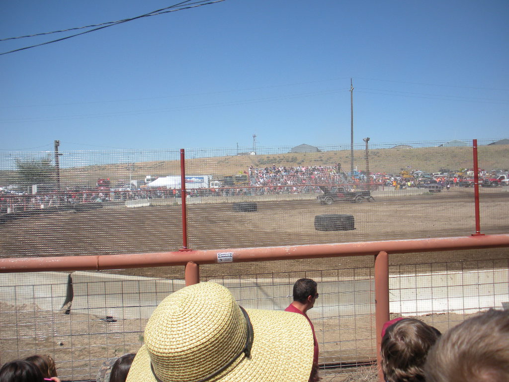 26th Annual Combine Demolition Derby, Lind, WA 06/08/13 Flickr