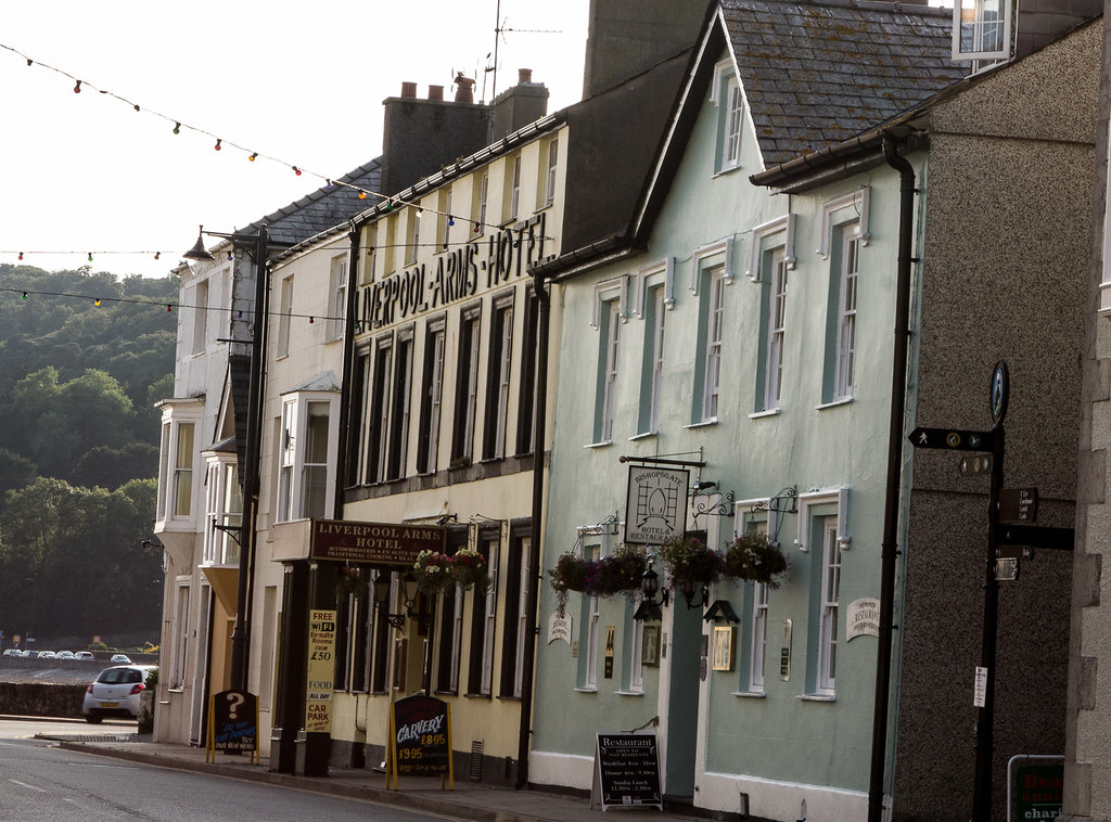 Beaumaris Hotels and Restuarants Andrew Farmer Flickr