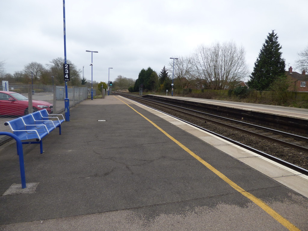Hatton Station Arriving at Hatton Station. Hatton railway … Flickr