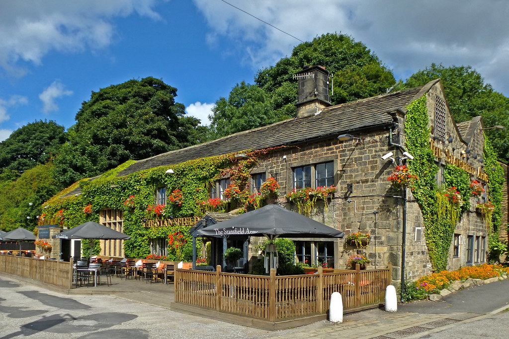 Stansfield Arms, Apperley Bridge Tim Green Flickr