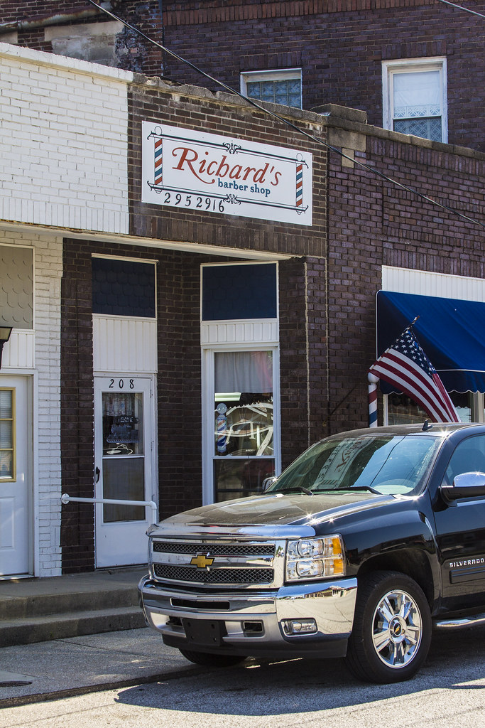 Richard's Barber Shop & Beauty Salon