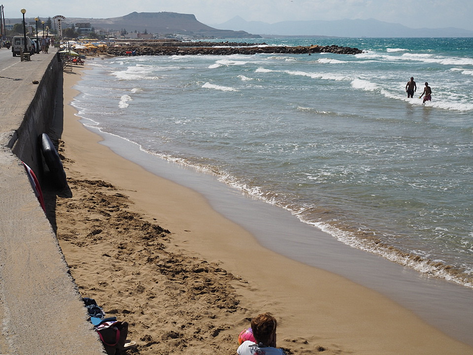 Kokkini Hani beach Crete info