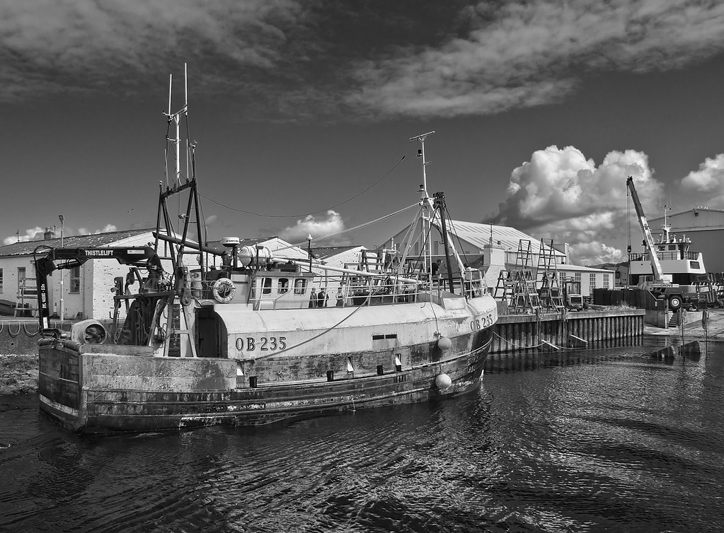 Girvan Views of the Harbour at Girvan, South Ayrshire Andrew